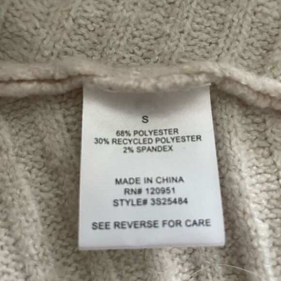 Women’s Pink Rose Ribbed Knit Sweater Cream Color Size S - Picture 5 of 6